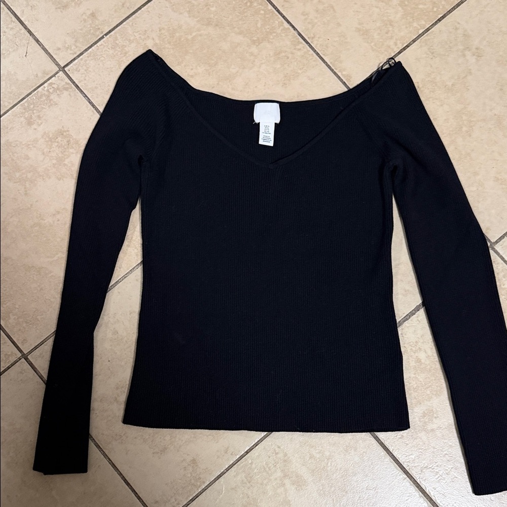 H&M Black Off-Shoulder Blouse
